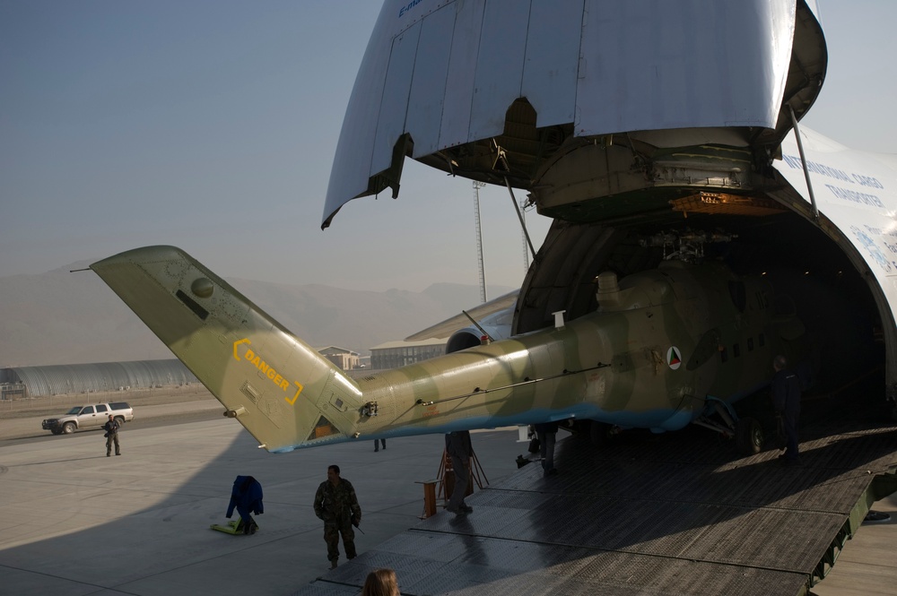 Afghan Air Corps Bolsters Fleet with Arrival of Mi-35 Helicopters