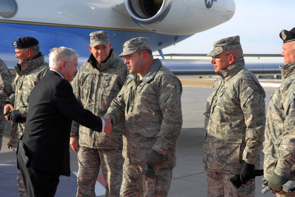 Defense Secretary Visits Minot Air Force Base to Discuss Nuclear Arsenal Safety