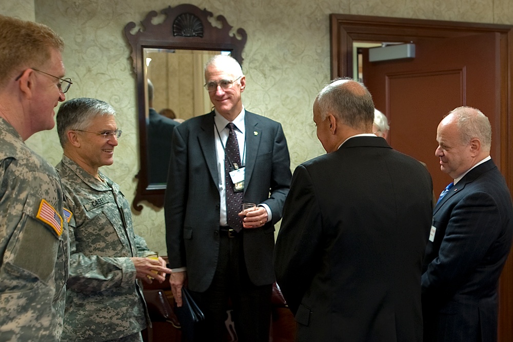 Army Leaders and Experts Discuss Improving Warrior Care and Health Literacy