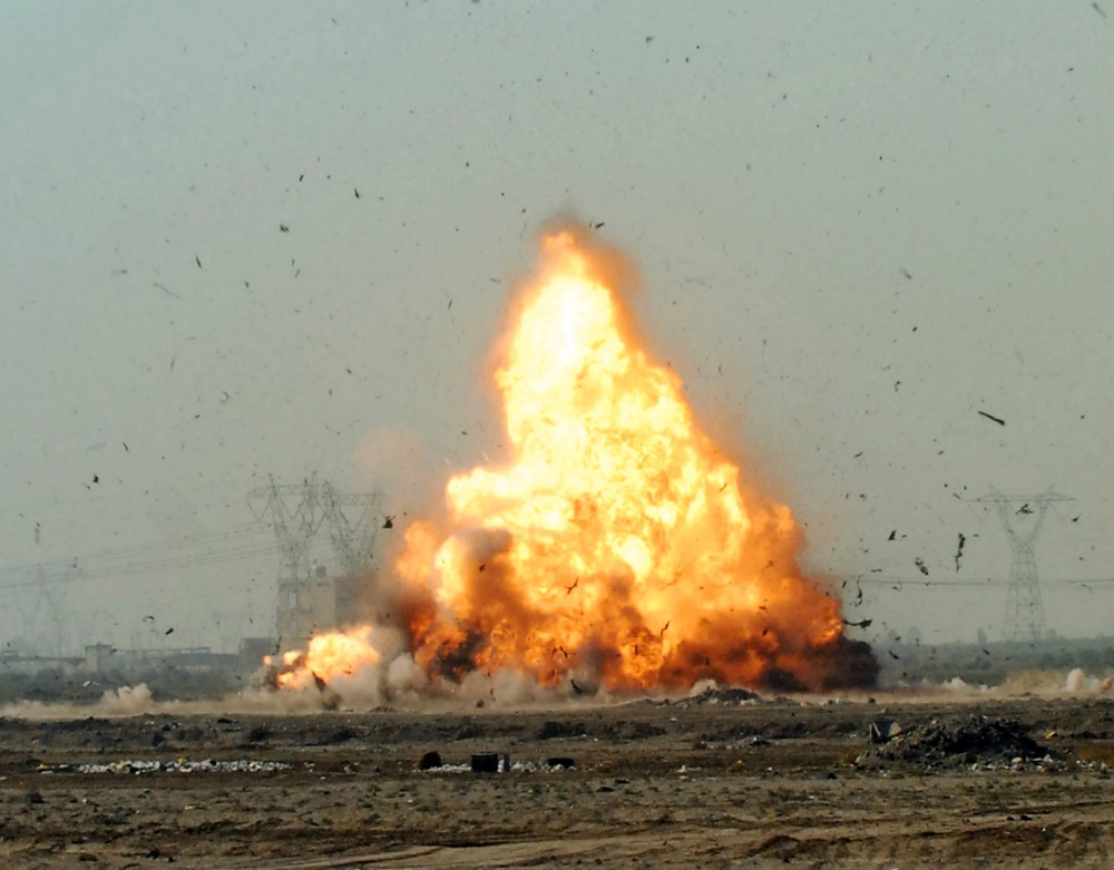 Soldiers Detonate Vehicle in Training Exercise Near Baghdad
