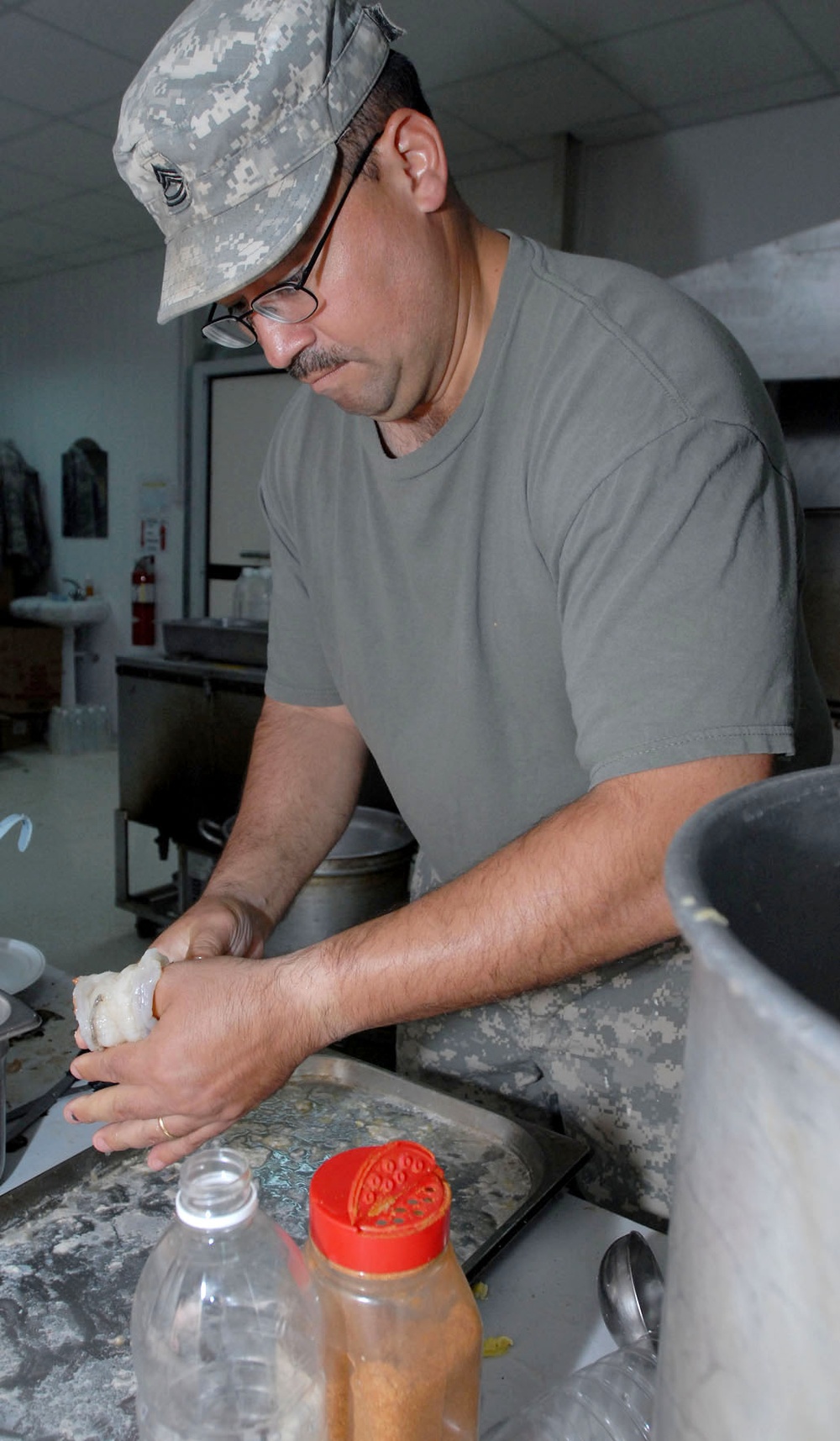 U.S. Soldier Prepares Lobster Feast to Dedicate New Dining Facility in Baghdad