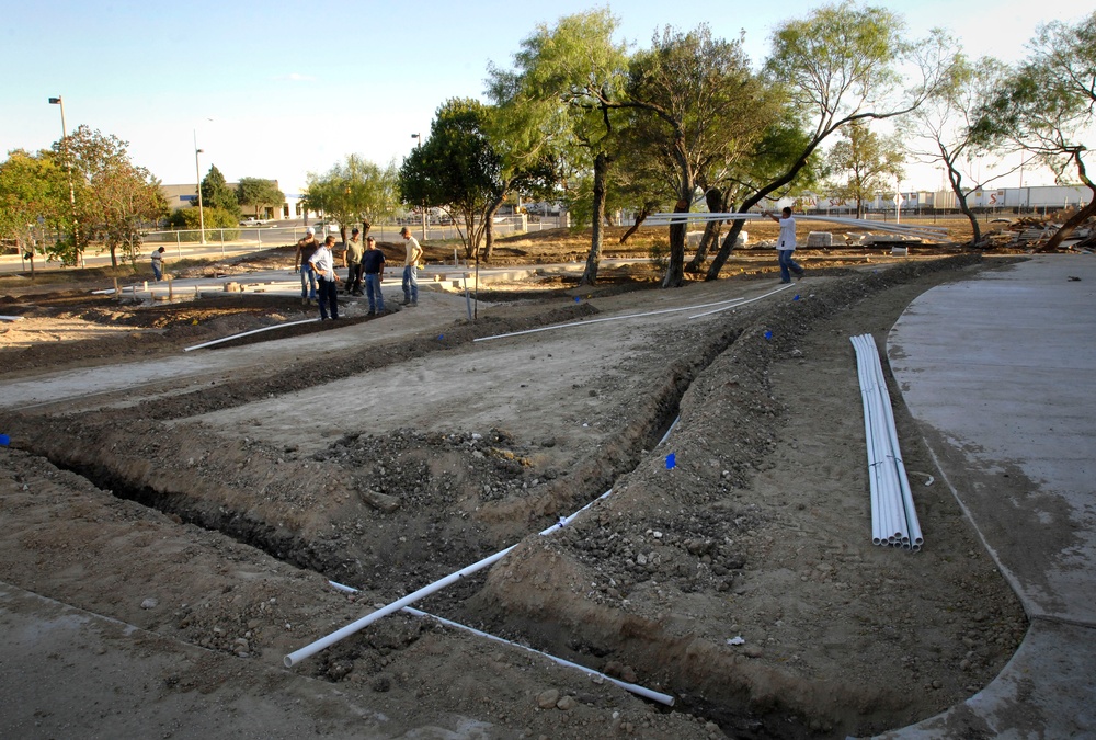 Servicemembers' Input Shapes Landscaping at New Warrior and Family Assistance Center