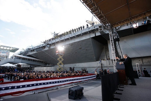 Bush Honors Veterans at Intrepid Museum Rededication