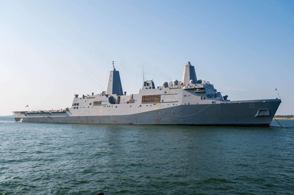 USS New York Amphibious Assault Demonstration