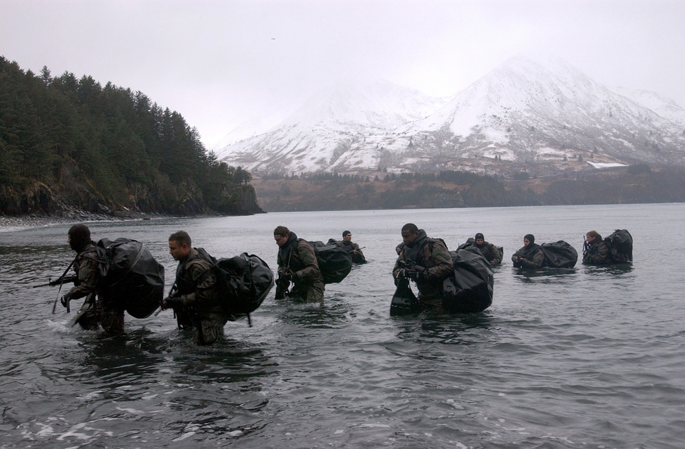 Navy SEALs Undergo Rigorous Cold-Weather Training in Kodiak, Alaska