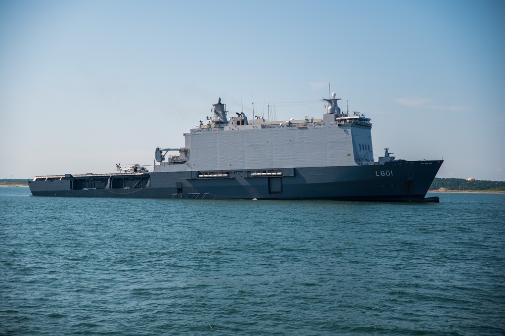 USS New York Amphibious Assault Demonstration