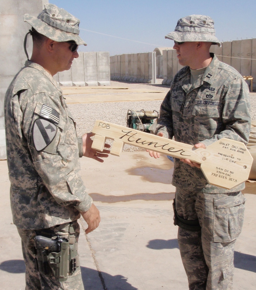 Army Lt. Col. Accepts Key to New Forward Operating Base in Iraq