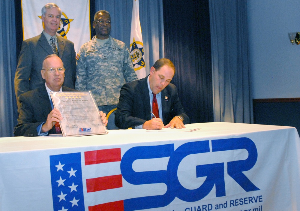 Police Union Leader Pledges Support for Military Officers