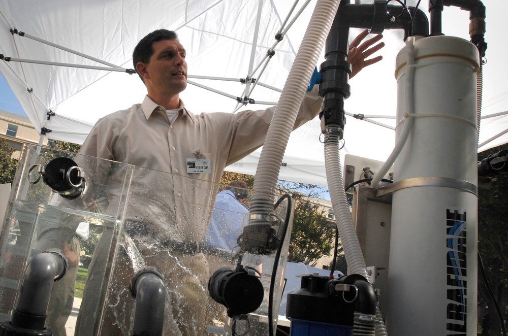 Portable Water Filtration System Showcased at Pentagon Research Demo
