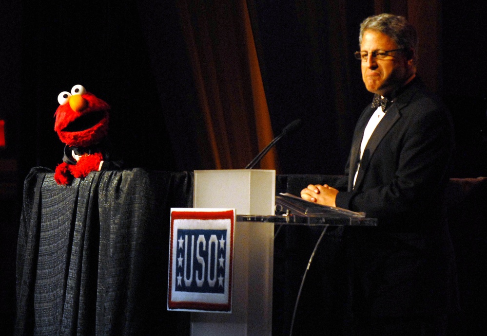 Sesame Street's Elmo Shares Ideas to Support Military Families with USO
