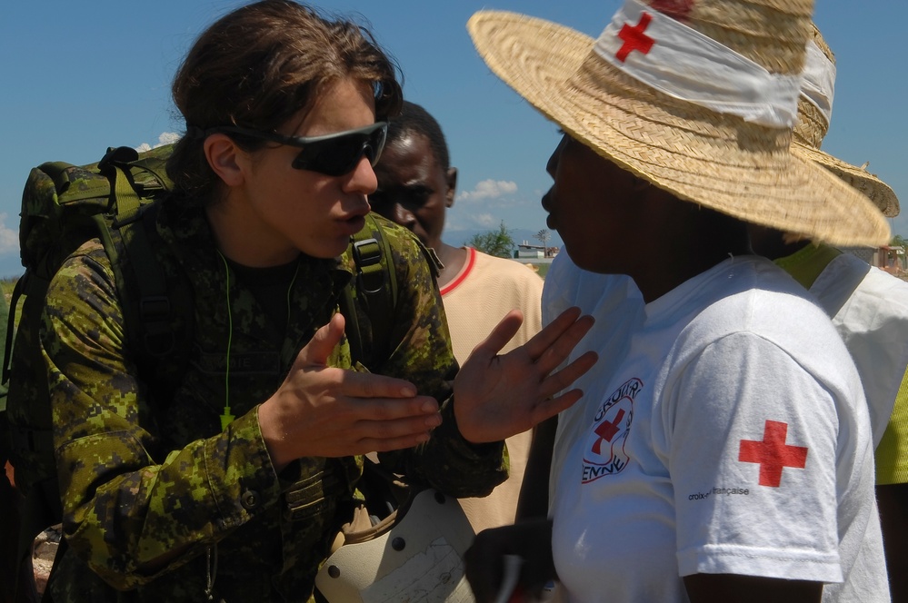 Canadian Army Lieutenant Aids Haitian Storm Victims from USS Kearsarge