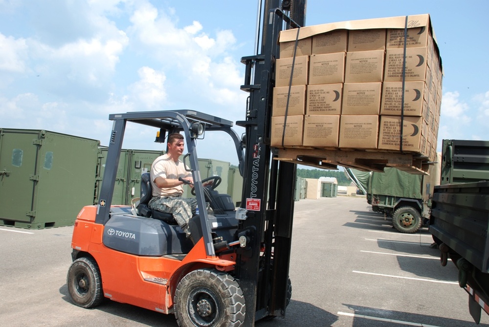 Louisiana National Guard Distributes Supplies Ahead of Hurricane Gustav