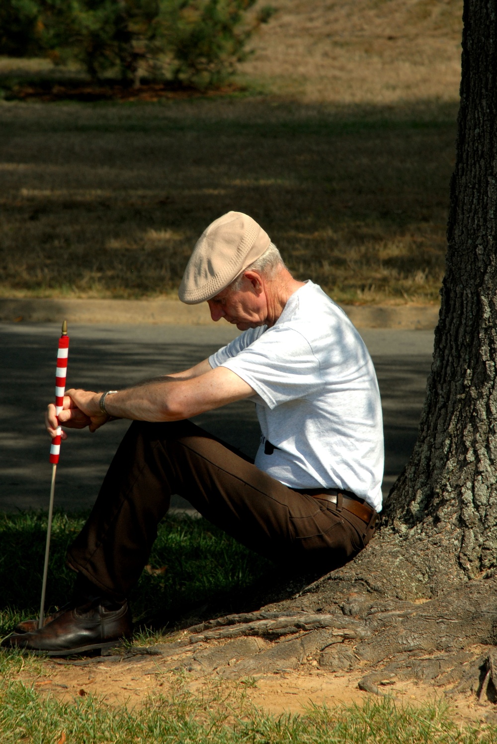 Grieving Grandfather Honors Fallen Grandson at Arlington National Cemetery
