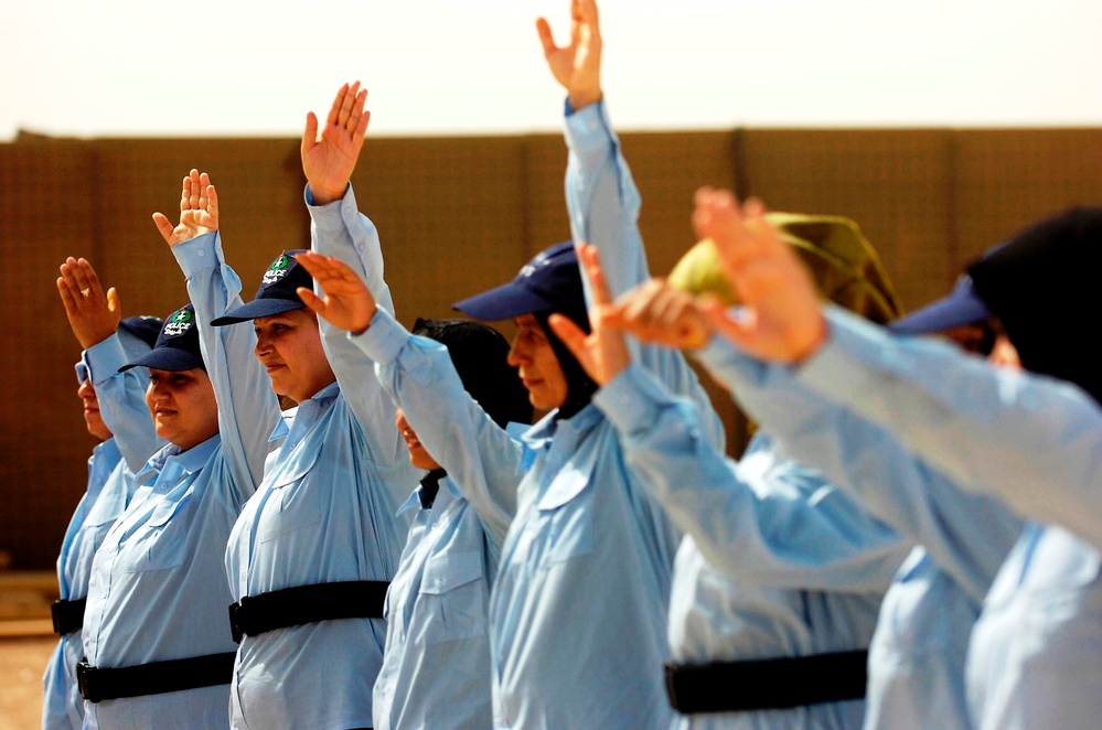 Iraqi Police Recruits Begin Training at Kirkuk Academy