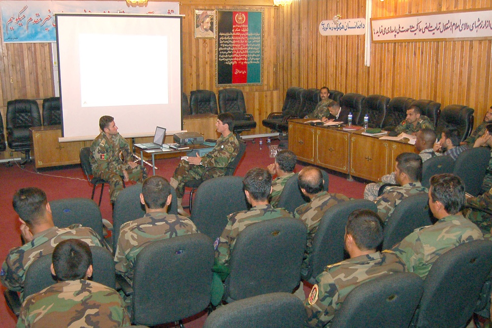 Afghan Army NCOs Demonstrate Retention Counseling