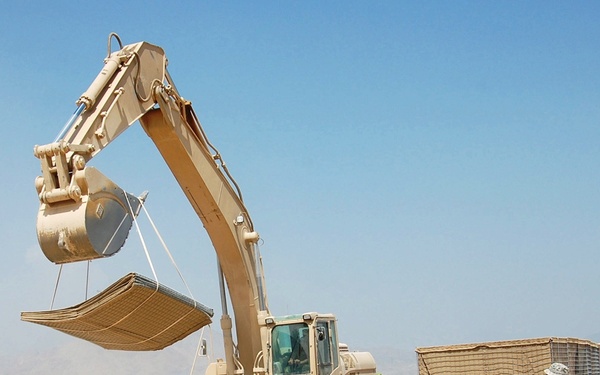 Afghan Soldiers Build New Forward Operating Base