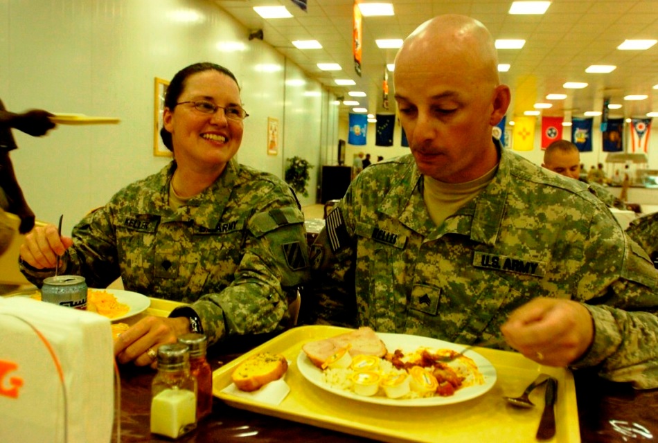 Army Couple Shares Meal at Forward Operating Base in Iraq