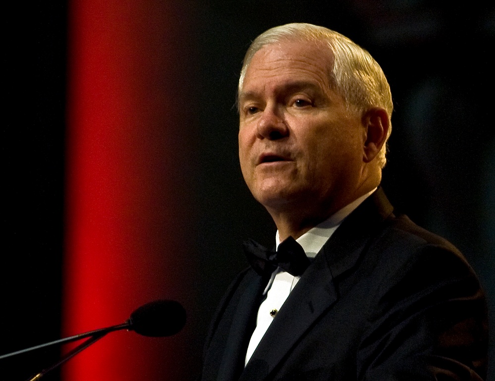 Gates Addresses Daughters of the American Revolution at National Defense Night