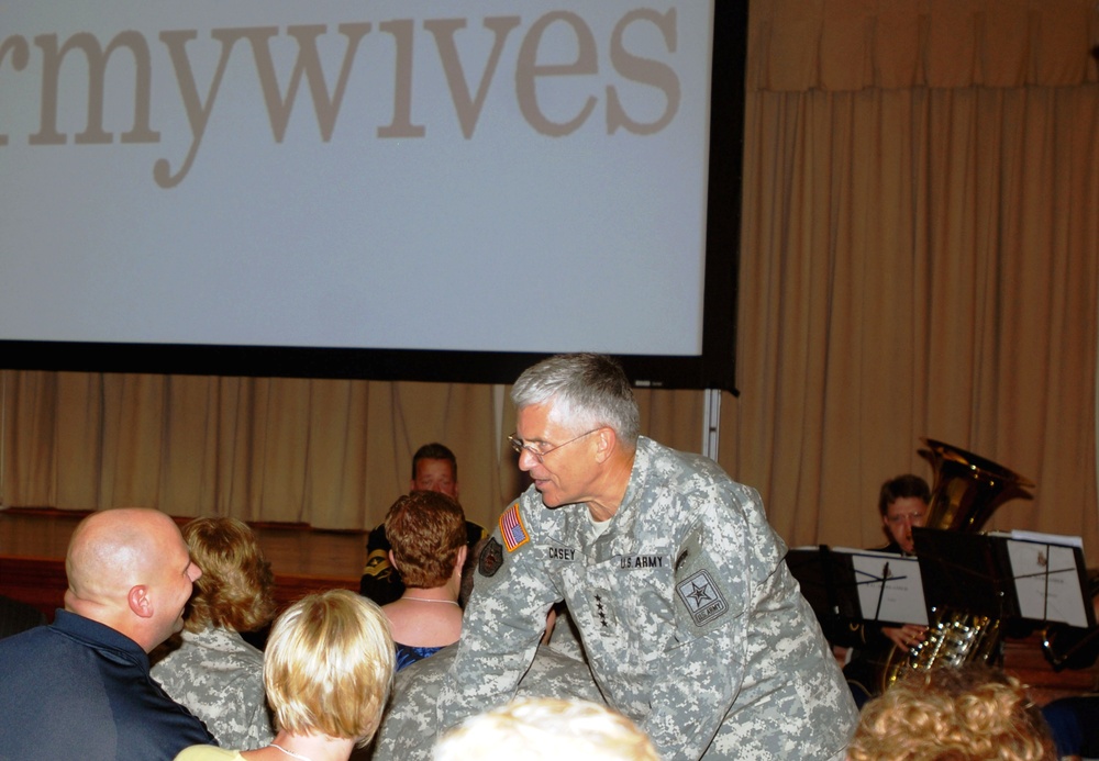 Army Chief Attends 'Army Wives' Screening at Walter Reed