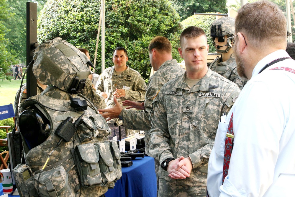 Army Staff Sgt. Demonstrates Land Warrior System at Pentagon Display