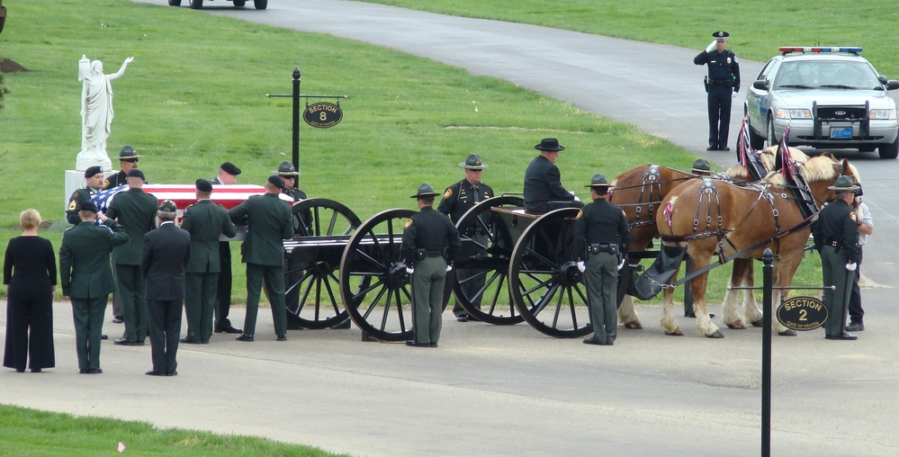 Army Sgt. Matt Maupin's Remains Returned Home After 4-Year Ordeal