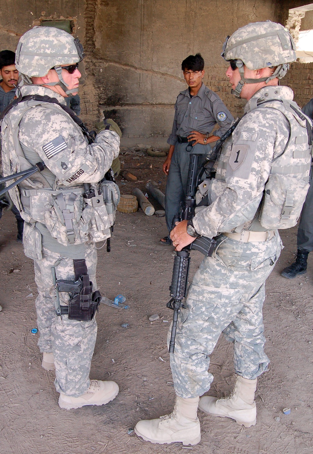 Afghan Police Discover Improvised Explosive Devices in Kandahar City