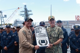 USS Michael Murphy Awarded 2024 Arleigh Burke Fleet Trophy