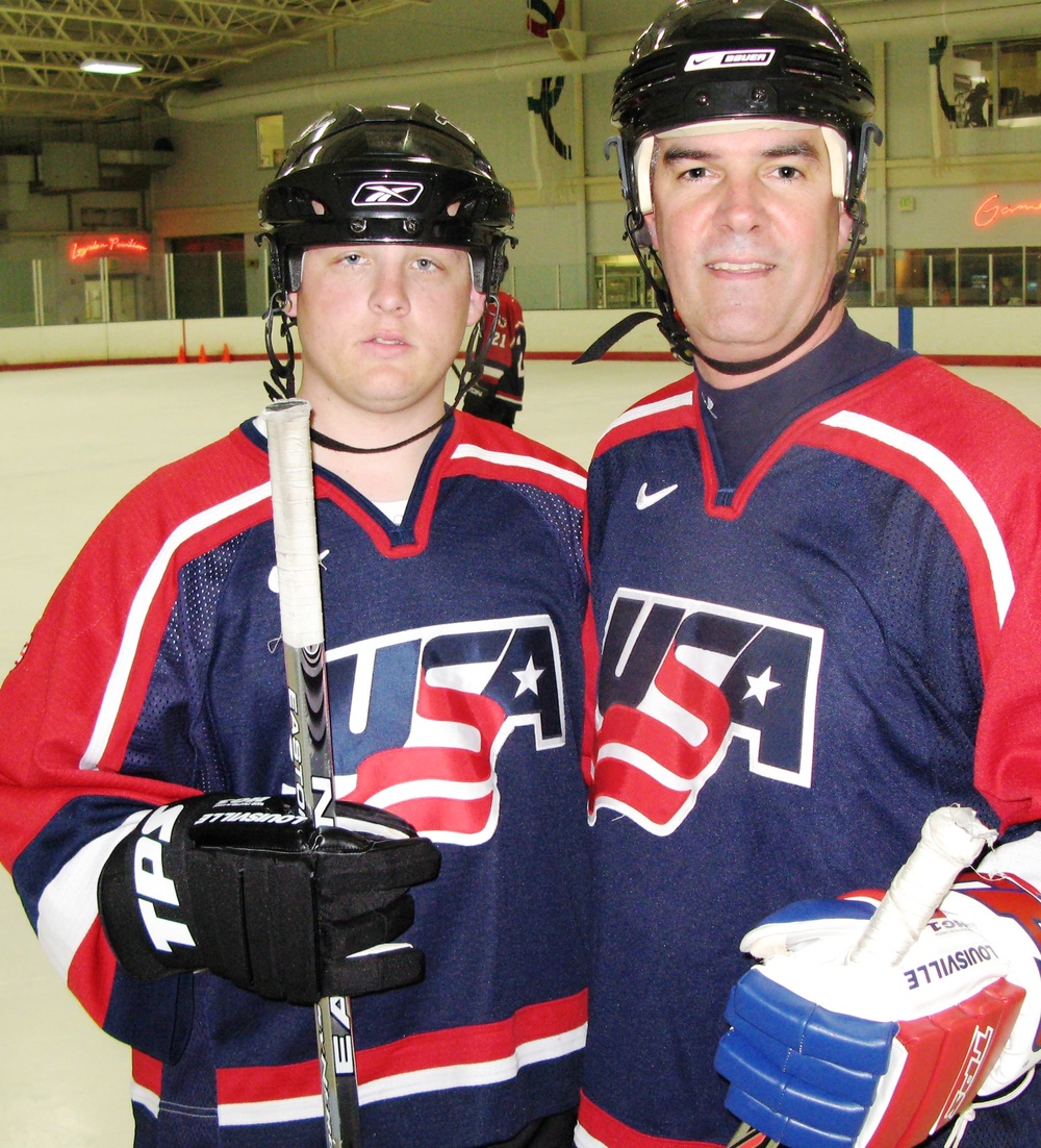 Wounded Warriors Participate in Ice Hockey Clinic