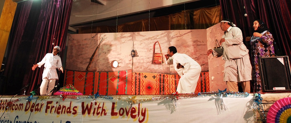 Iraqi Sitcom Actors Perform First Comedy Play in Wasit Province Since 2003