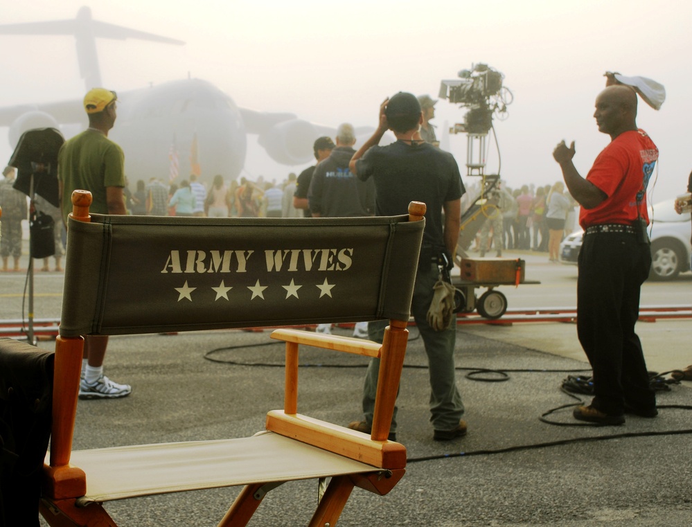 Lifetime's &quot;Army Wives&quot; Cast Films on Charleston Air Force Base