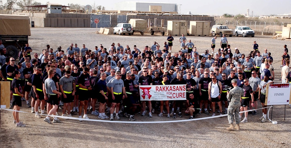 101st Airborne Soldiers Run for Cancer Cure in Iraq