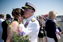 Adm. William J. Fallon Retires After 41-Year Naval Career