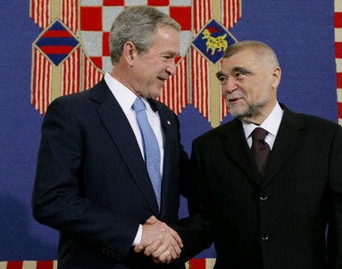 Bush Meets with Croatian President Mesic in Zagreb