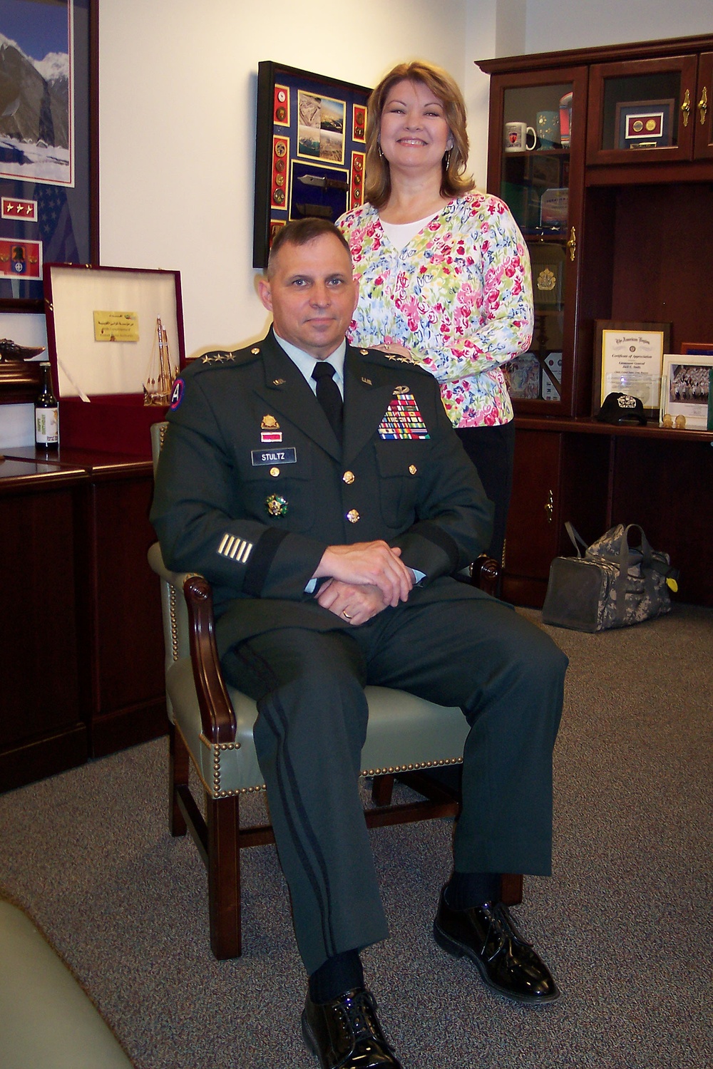 Army Reserve Spouse Promotes Virtual Installation to Support Families During Deployments