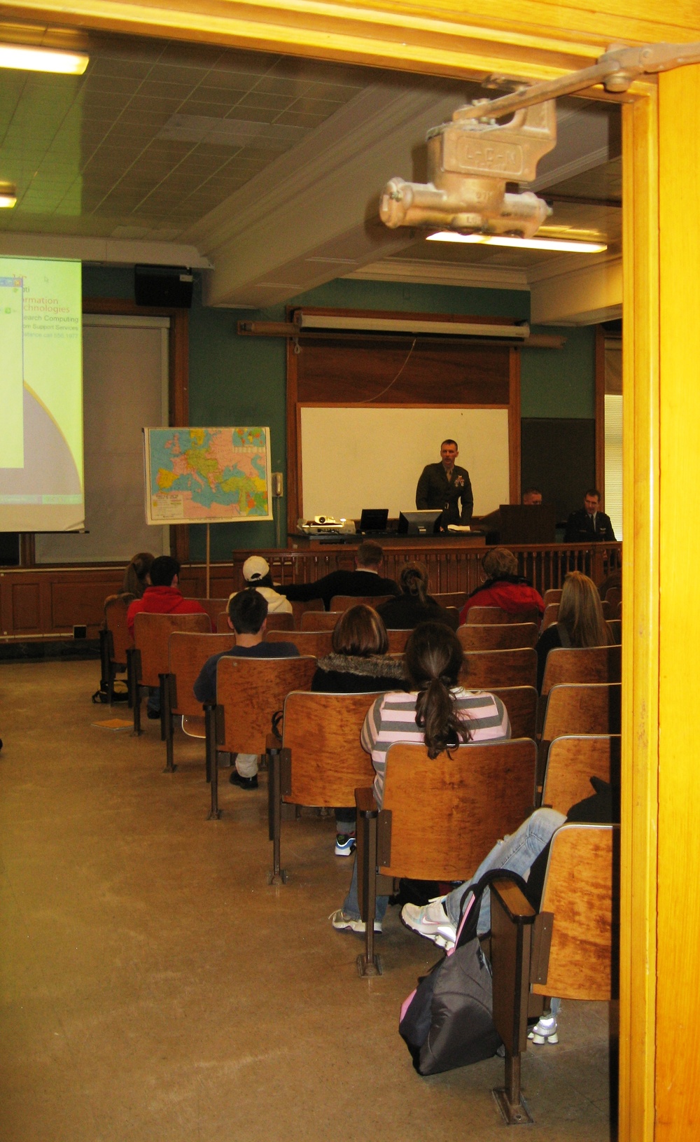 Marine Officer Speaks to Students at University of Cincinnati