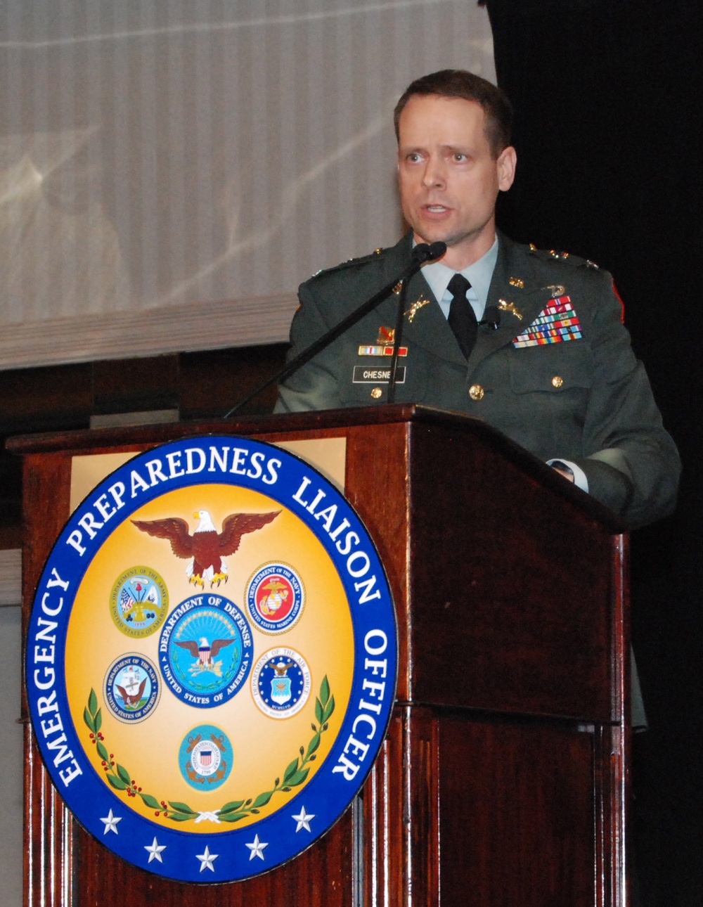 Army Colonel Honored for Emergency Response Efforts