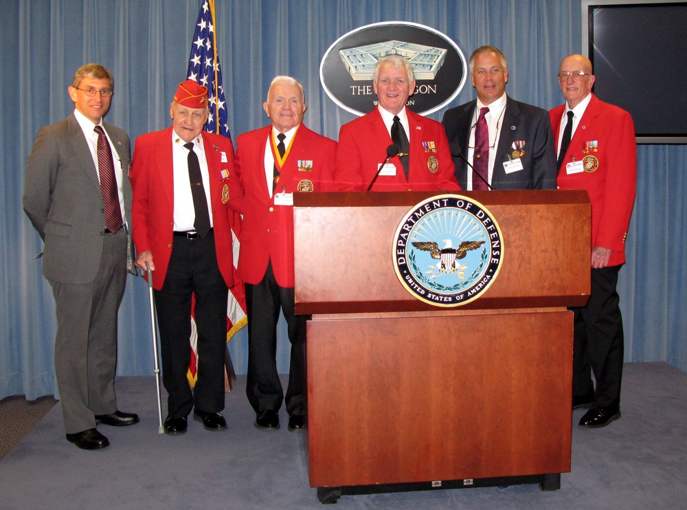 Pease Greeters Visit Pentagon After Meetings with President, Senator