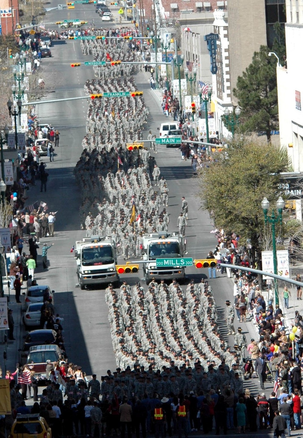 Thousands of Soldiers Welcomed Home in El Paso Parade