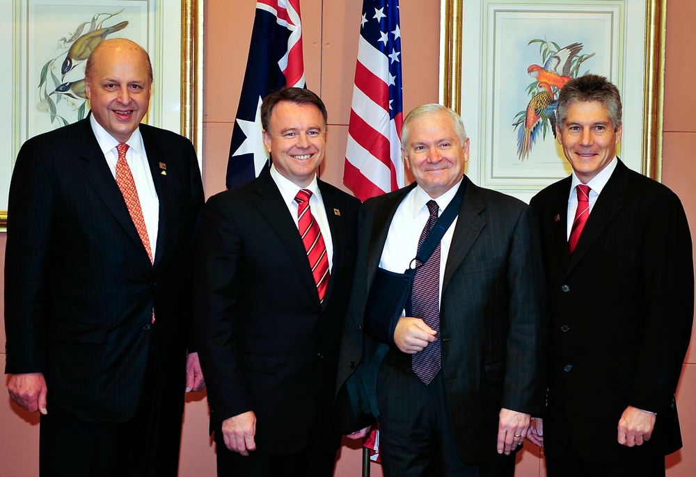 U.S. and Australian Officials Meet for Bilateral Talks in Canberra