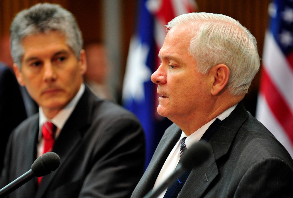 Defense Secretary Gates and Australian Foreign Minister Smith Sign Military Satellite Agreement