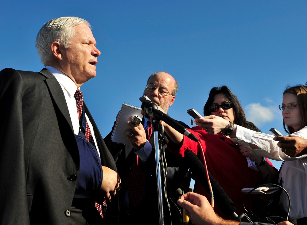 Defense Secretary Gates Visits USS Russell in Pearl Harbor