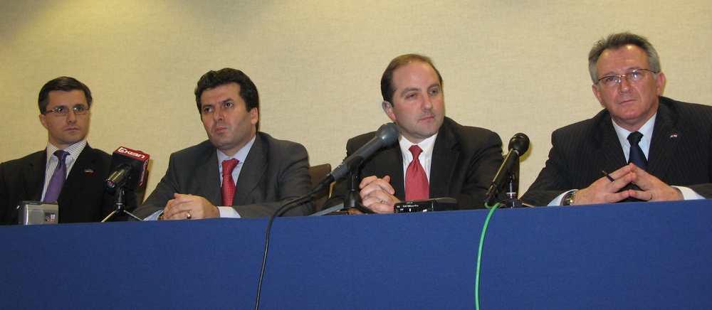 Defense Ministers from Balkans Meet at Pentagon