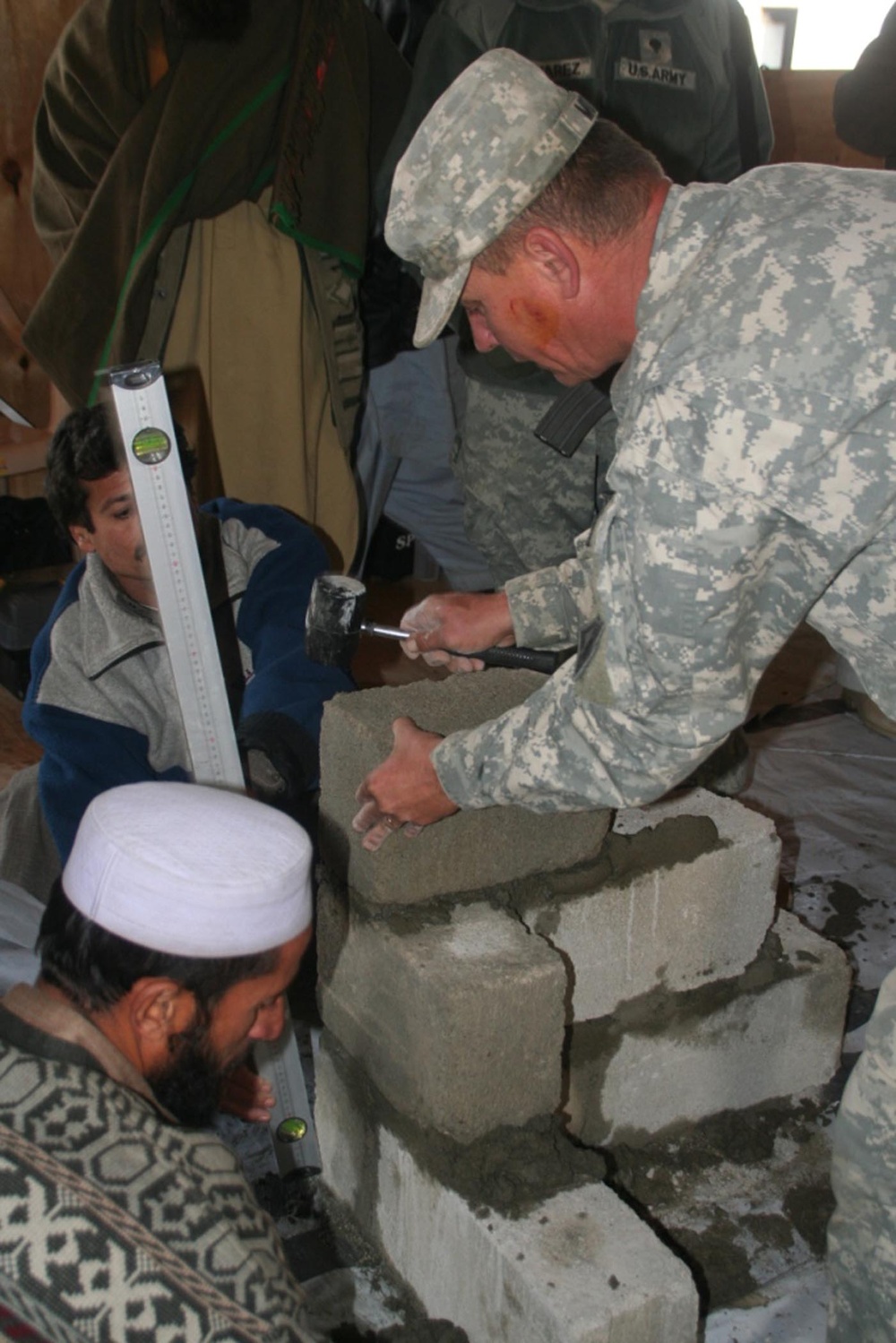 U.S. Army Trains Afghan Construction Workers in Jalalabad