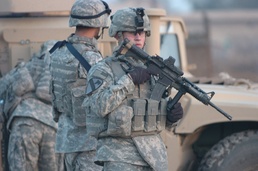 Army Scout Maintains Vigilance During Joint Operation in Iraq