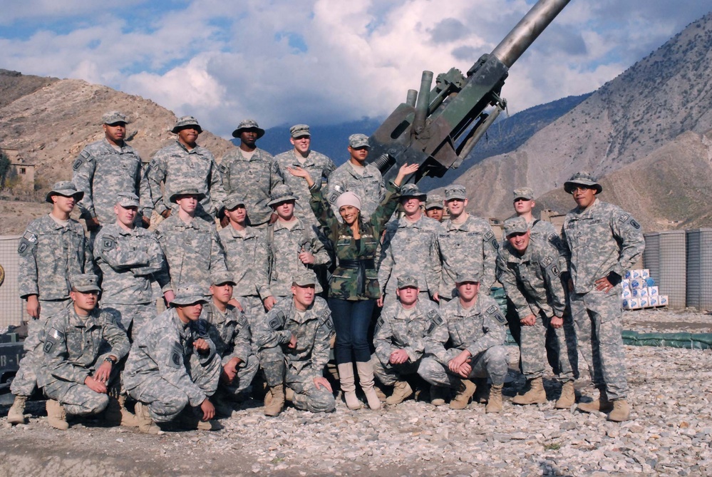 Model Leeann Tweeden Joins Troops for USO Tour in Afghanistan