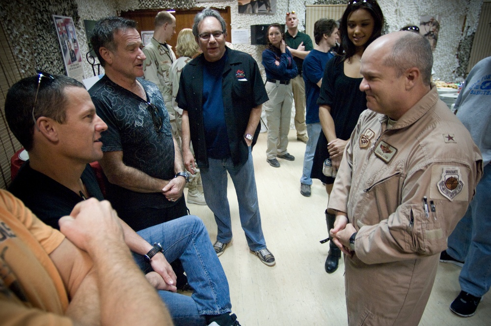 Air Force General Hosts Celebrity USO Tour at Southwest Asia Base