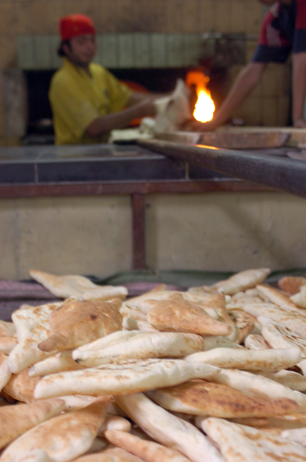 Troops Provide Micro-Grant to Baghdad Bakery