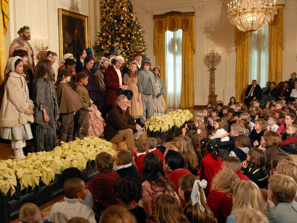 Military Families Celebrate Holidays at White House