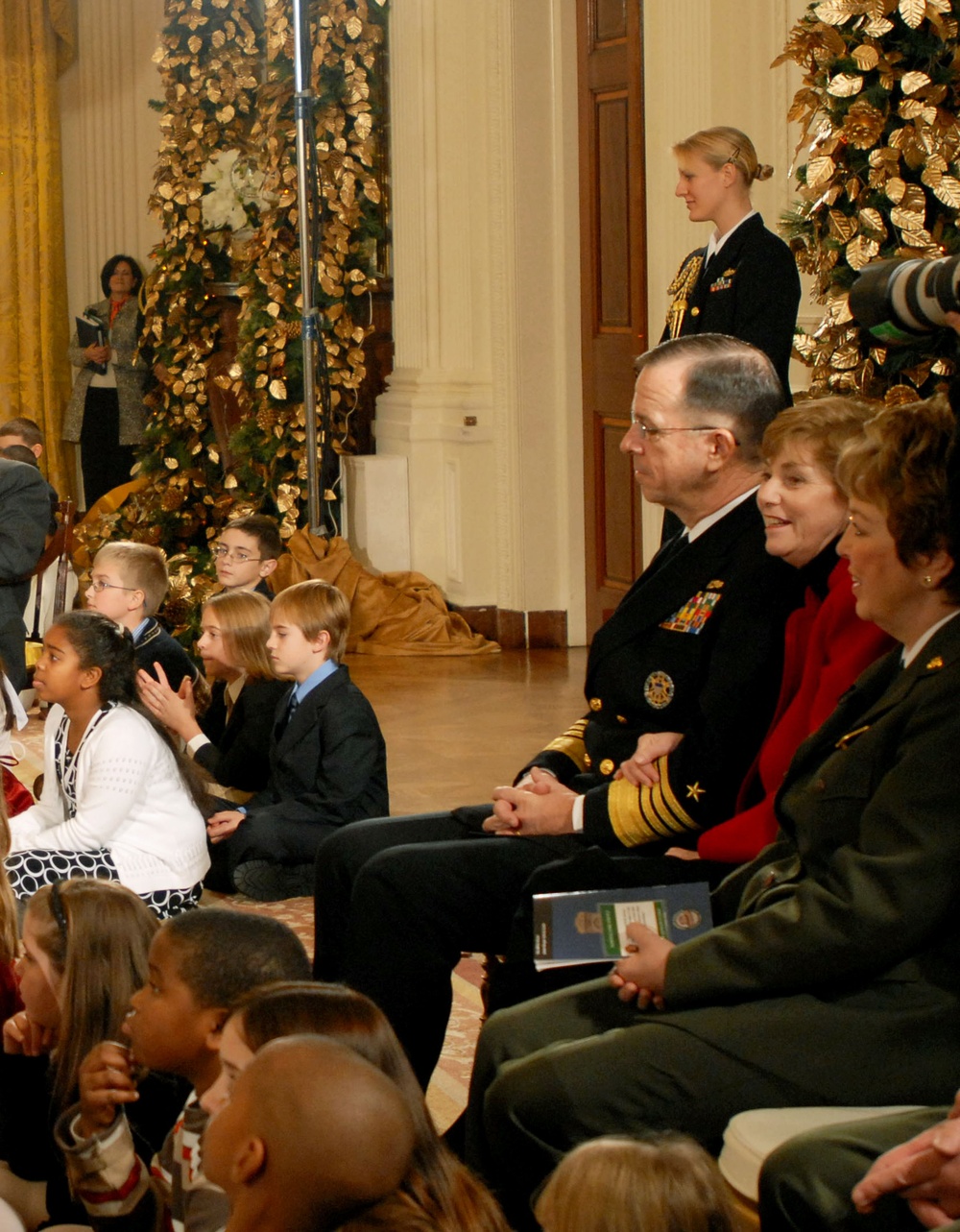 Military Children Celebrate Holidays at White House