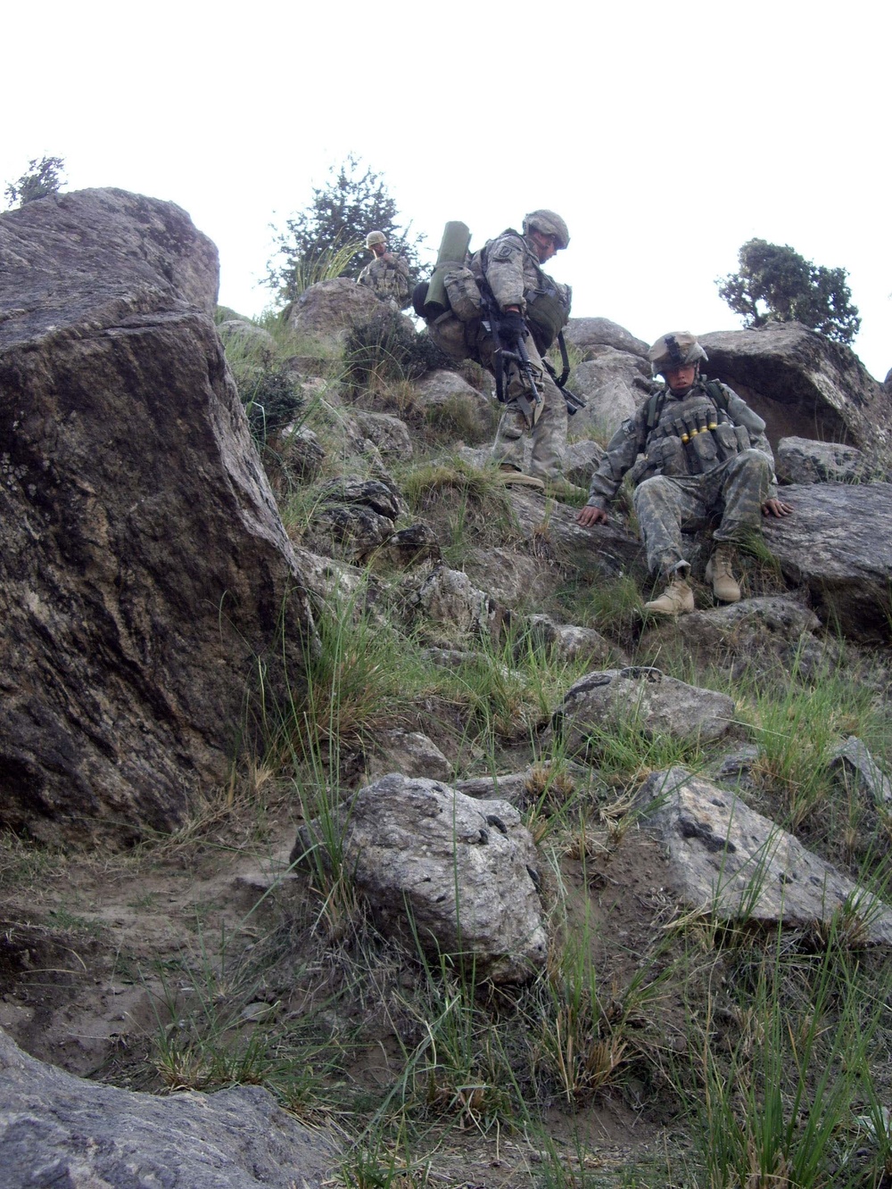 Airborne Soldiers Endure Grueling Descent in Afghanistan's Kunar Province